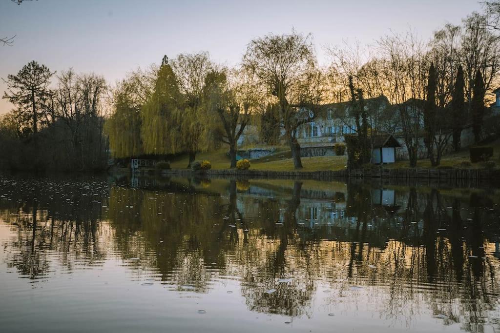 Le Chalet Du Bout Du Monde, En Bord De Riviere ! Grez-sur-Loing 외부 사진